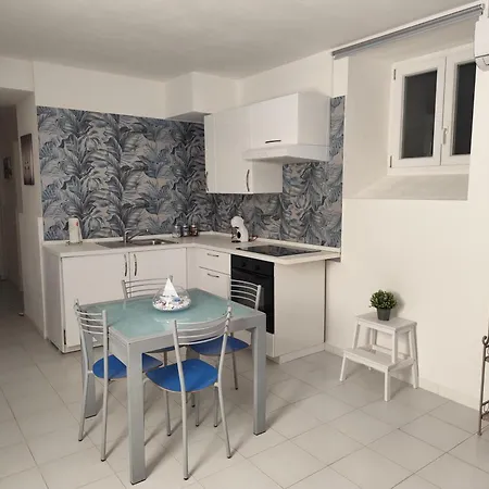 La Casa Di Anna, In Palazzina Liberty Fronte Parco Apartment