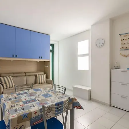 La Casa Di Anna - Citra 008008-lt-0428 * Bordighera