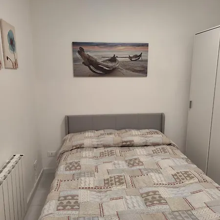 דירה La Casa Di Anna, In Palazzina Liberty Fronte Parco בורדיגרה